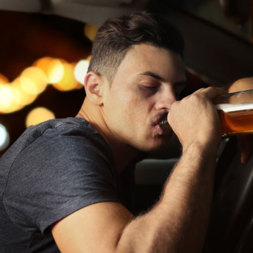 Alcoholismo en Adolescentes: Todo lo que debes saber