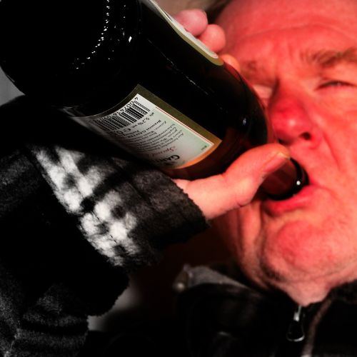 Como saber si están consumiendo alcohol en mi casa o en otro lugar