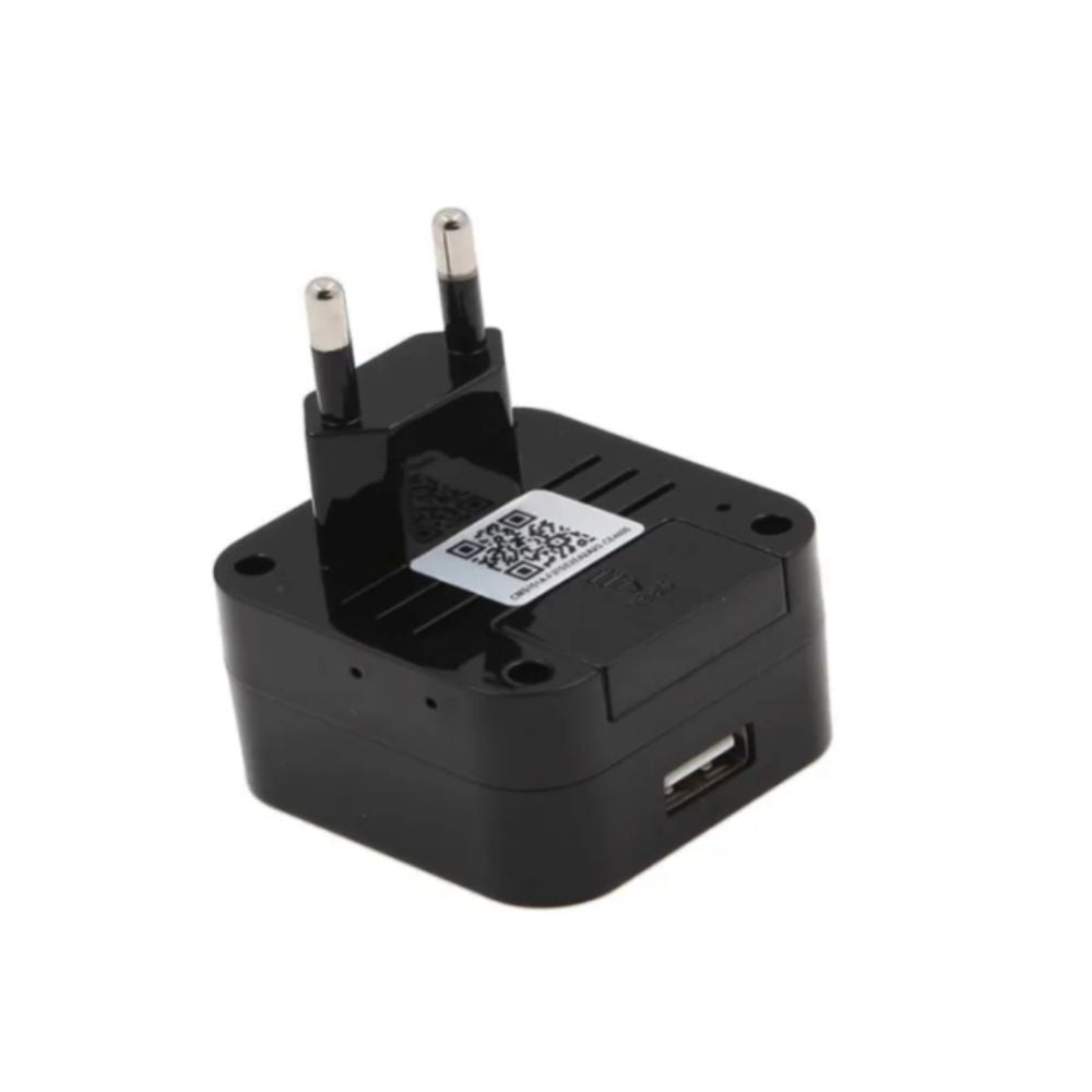 Adaptador de Corriente USB con Cámara Wifi - Vigilancia y Carga Simultánea